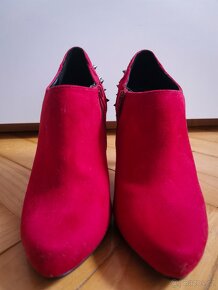 Červené semišové boty na podpatku - 3