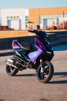 Koupím skútr Yamaha aerox 50/70/100ccm 2t - 3