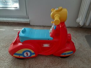 Odrážedlo / dětský skútr Fisher Price - 3