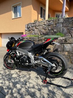 Aprilia Tuono 1100 Factory V4 2020 - 3