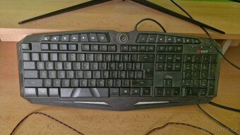 Prodám jako komplet nebo po jednotlivých kusech - 3