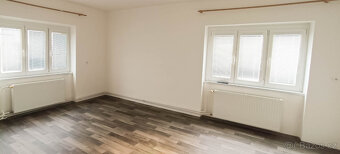 Prodej rodinného domu 200 m², pozemek 1390 m² Jihlava - - 3