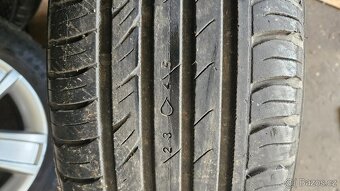 Sada ALU kol originál škoda 5x112 s letní pneu 195/65/15 - 3