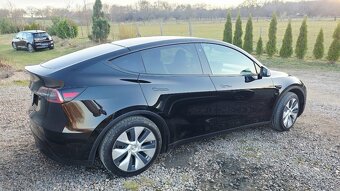 Ihned k odběru: Tesla Model Y LFP,Ryzen,Plná záruka Tažné - 3