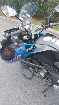 CF Moto MT650 - 3