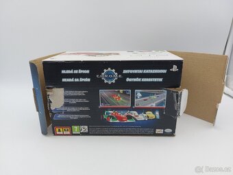Playstation Portable Street E-1004 Cars bundle a 2GB memory - 3