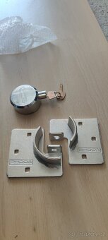 Bezpečnostní zámek (dodávky, garáž atd) - 3