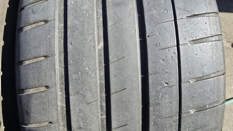 Letní pneu 275/35/19 Michelin - 3