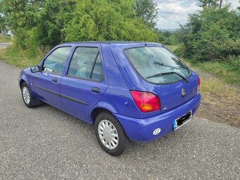 Ford Fiesta 1.3i - 3