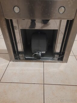 Nerezová digestoř - 3