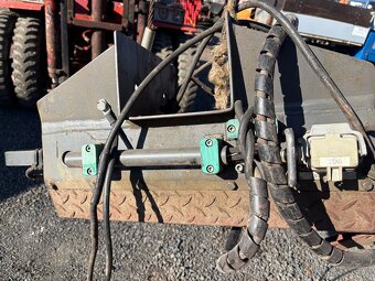 Radlice na sníh, naviják, řetězy na traktor RS 09 - 3