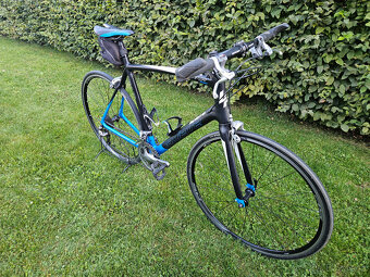 Karbonová silnička LAPIERRE, rám 23" - 3