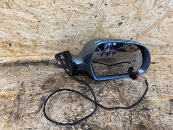 PRAVÉ ZPĚTNÉ ZRCÁTKO ŠKODA OCTAVIA 2 FAC. 6 PIN POŠKOZENÉ - 3