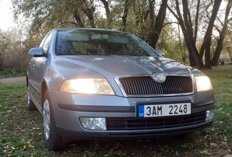 Škoda Octavia II sedan, 1.6, rok 2005, pravdivých 289100 km - 3