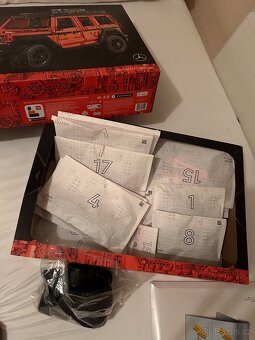 LEGO® Technic 42177 Mercedes-Benz - 3