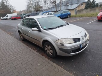 Renault Megan Rv 2006 pouze na Díly - 3