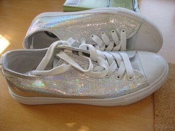 tenisky House vel.40 NOVÉ - 3