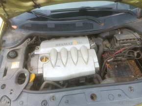 Renault Megane ll 1,6i 16v typ motoru K4M - 3