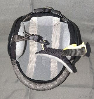 Helma ALPINA vel. 51-55 - 3