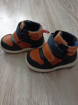 Vyšší tenisky, zateplené - 3