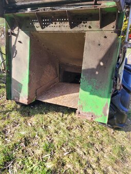 Zahradní traktůrek Etesia hydro 100 - 3