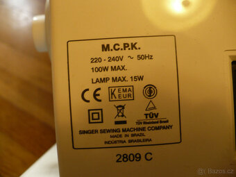 elektrický šicí stroj Singer - 3