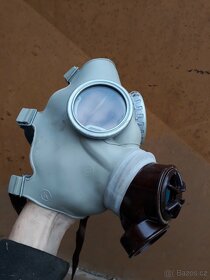 Plynová maska CM4 a M10 - 3