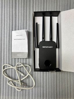 Newfast Wifi range extender - zesilovač přepínač frekvencí - 3