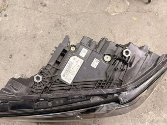 BMW G30 predni leve svetlo - 3