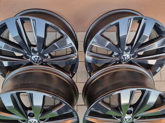20" 5x120 VW AMAROK "TALCA" originál disky - 3