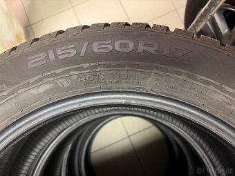 Zimní pneu Nokian 215/60/17 96H - 3