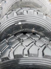 Pneu MICHELIN XZL 365/80 R20 - 3