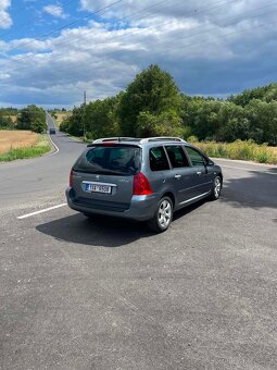 Peugeot 307 - 3