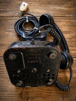 Starožitný bakelitový telefon Tesla - 3