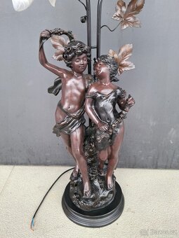 Figurální stolní lampa - 3