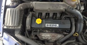 Opel Corsa B - 3