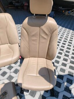 BMW F30 Interier - 3