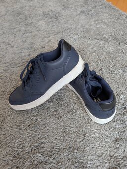 Tmavě modré tenisky Umbro - 3