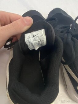 Černé tenisky Nike Air – vel. 38 - 3