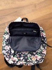 Nový květovaný batoh - 3