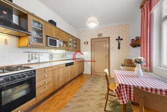 Prodej, rodinný dům 5+2 Tvrdonice, průjezd, zahrada, sklad n - 3
