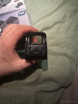 Kolimátor (replika eotech) ASG - 3