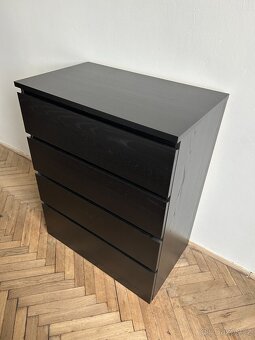 MALM Komoda se 4 zásuvkami, černohnědá, 80x100 cm - 3