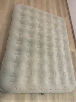 nafukovací matrace- inflatable air matress- decathlon - 3
