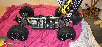 RC auto Mamba 7 Absima 1:7 - 3