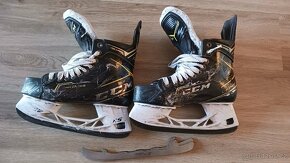 Brusle CCM Super Taks AS3 PRO vel. 40.5 / 6 - 3