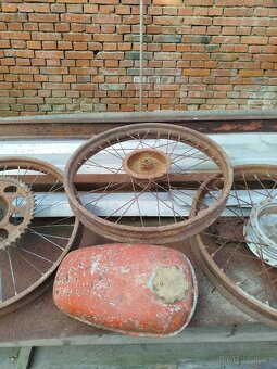 Náhradní díly na veterána motorka Jawa - 3