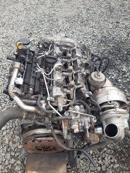 Motor se vstřiky Toyota 2,2 Dcat - 3