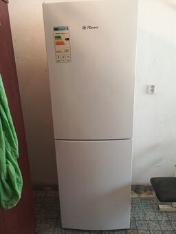 Prodám starší kombinovanou lednici s mrazákem. - 3