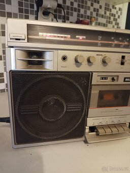 Vintage kazeťák - 3
